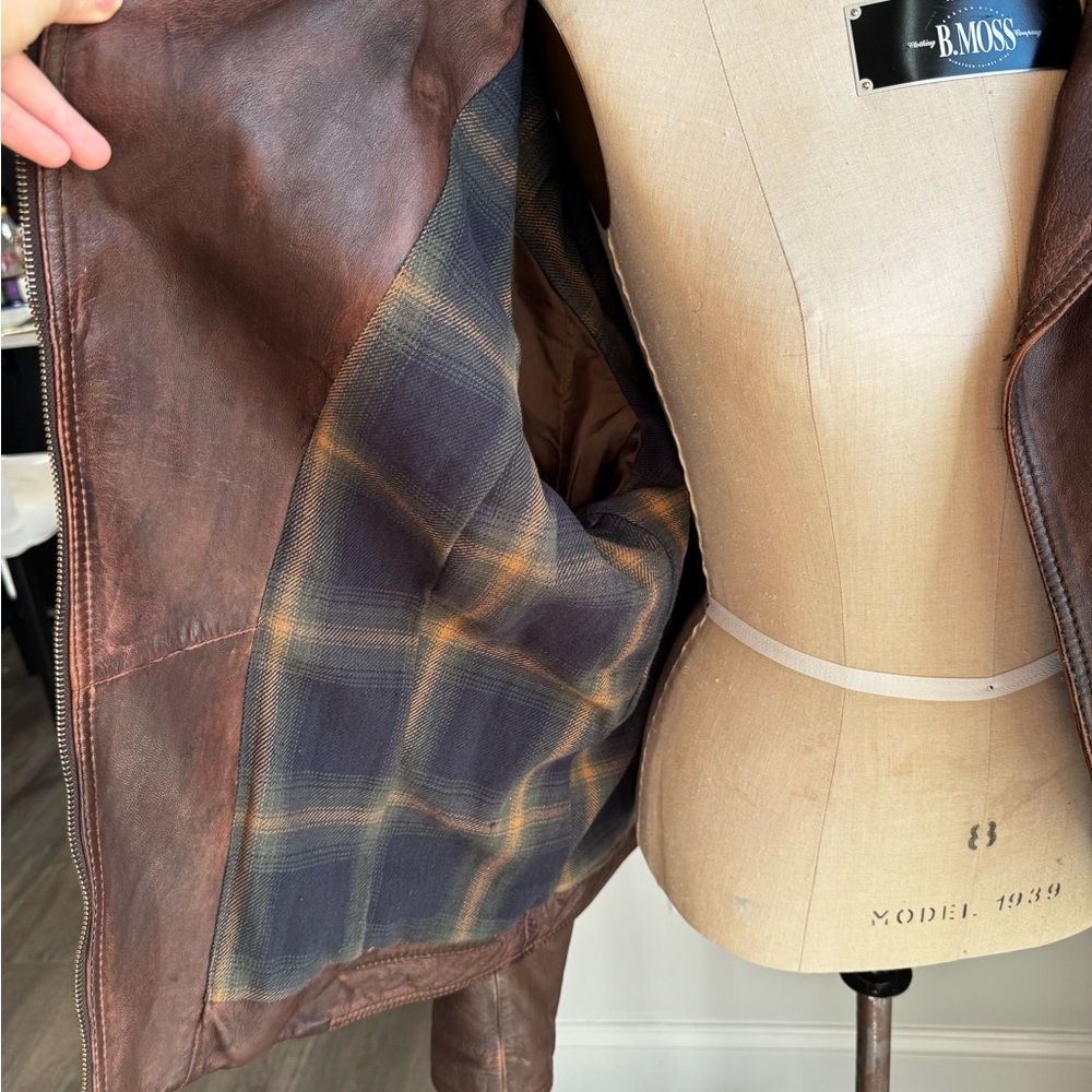 Women’s Orvis Rich Brown Leather Jacket Size L (12-14) - Picture 6 of 12
